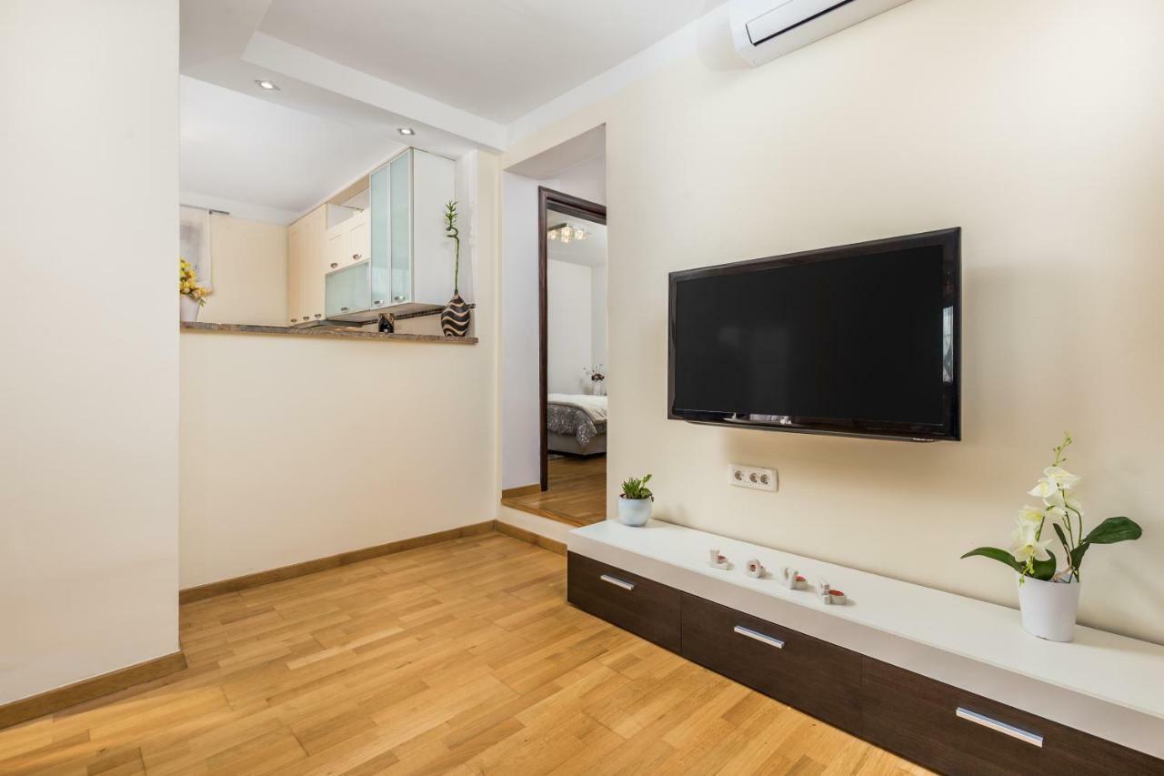 Apartman Javor Lejlighed Otočac Eksteriør billede